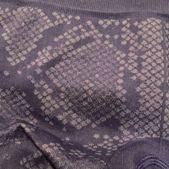 Lululemon In The Flow Crop II Sz 6 - Picture 12 of 14